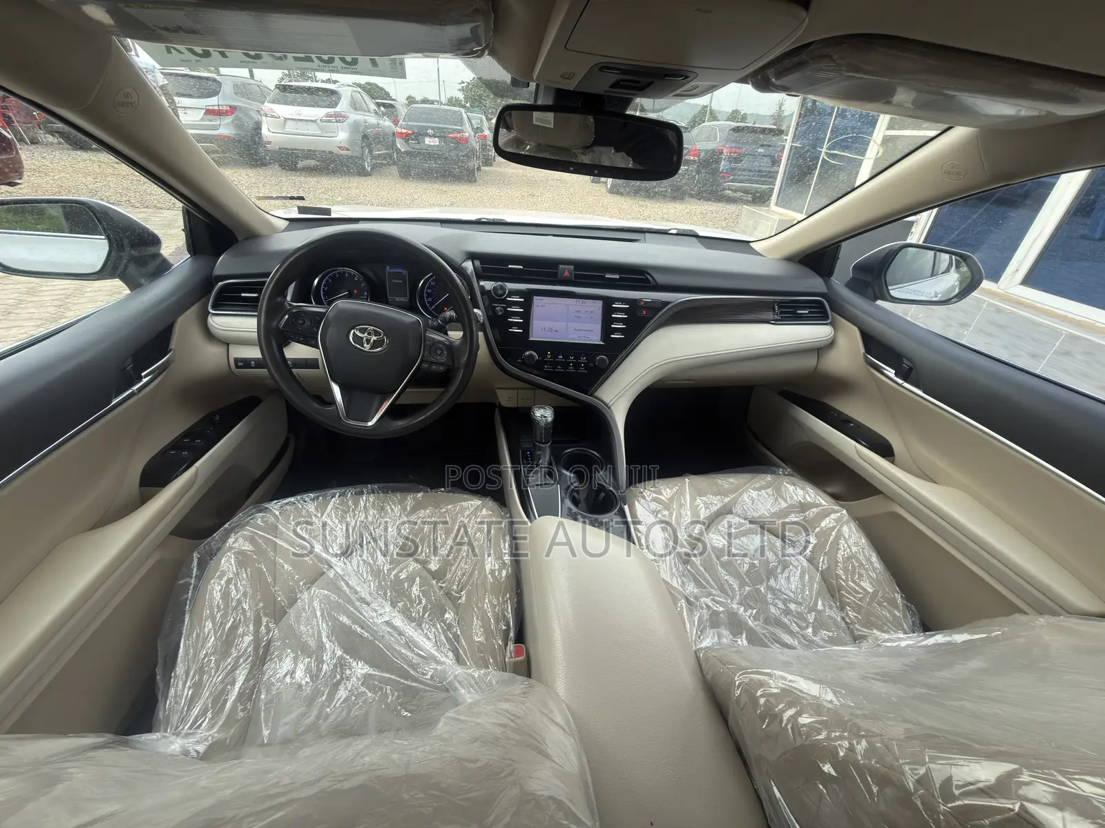 Toyota Camry 2019 White