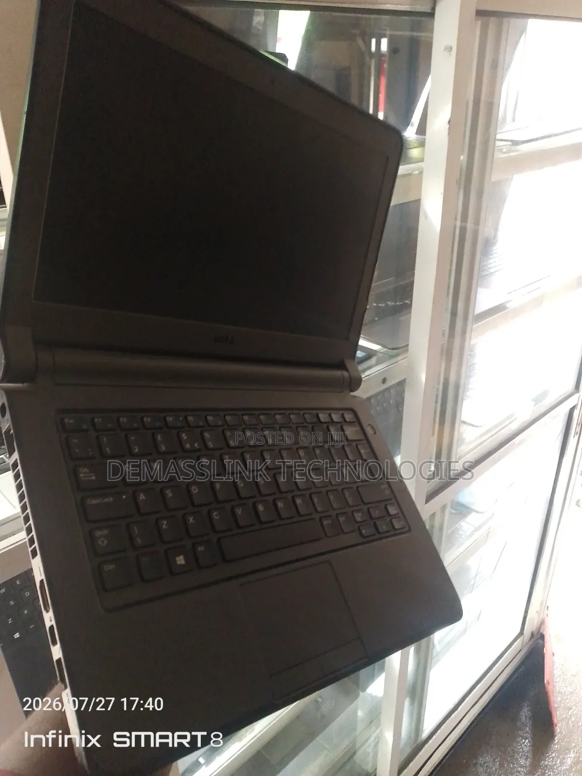 Laptop Dell Latitude 3350 4GB Intel Core i3 HDD 32GB
