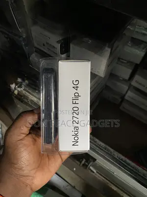 New Nokia 2720 Flip 512 GB Black