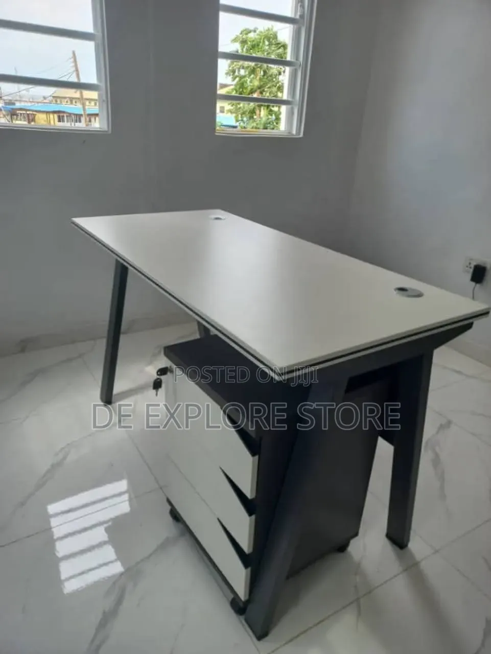 Black and White Office Table