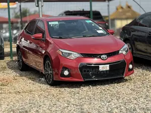 Toyota Corolla S 4dr Sedan (1.8L 4cyl CVT) 2014 Red