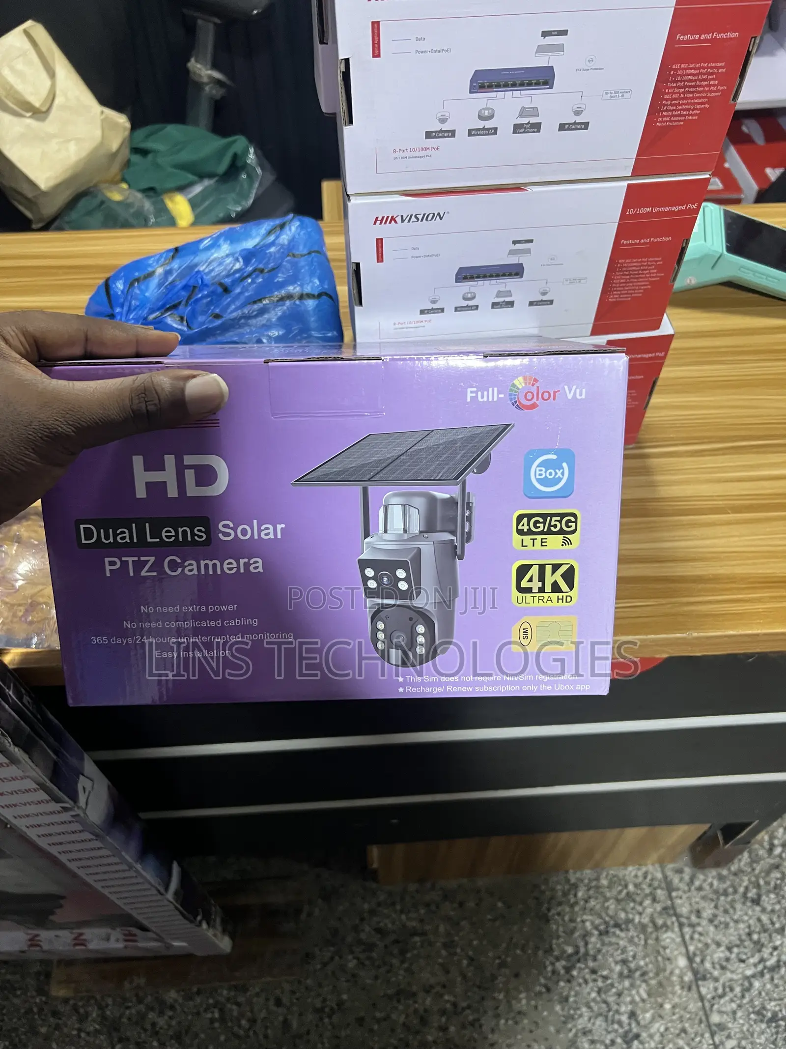 Ubox Dual Lens Solar PTZ 4g Camera