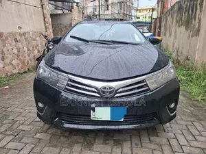 Toyota Corolla 2014 Black