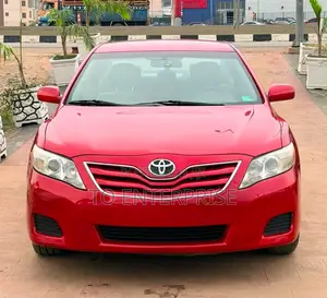 Toyota Camry 2011 Red