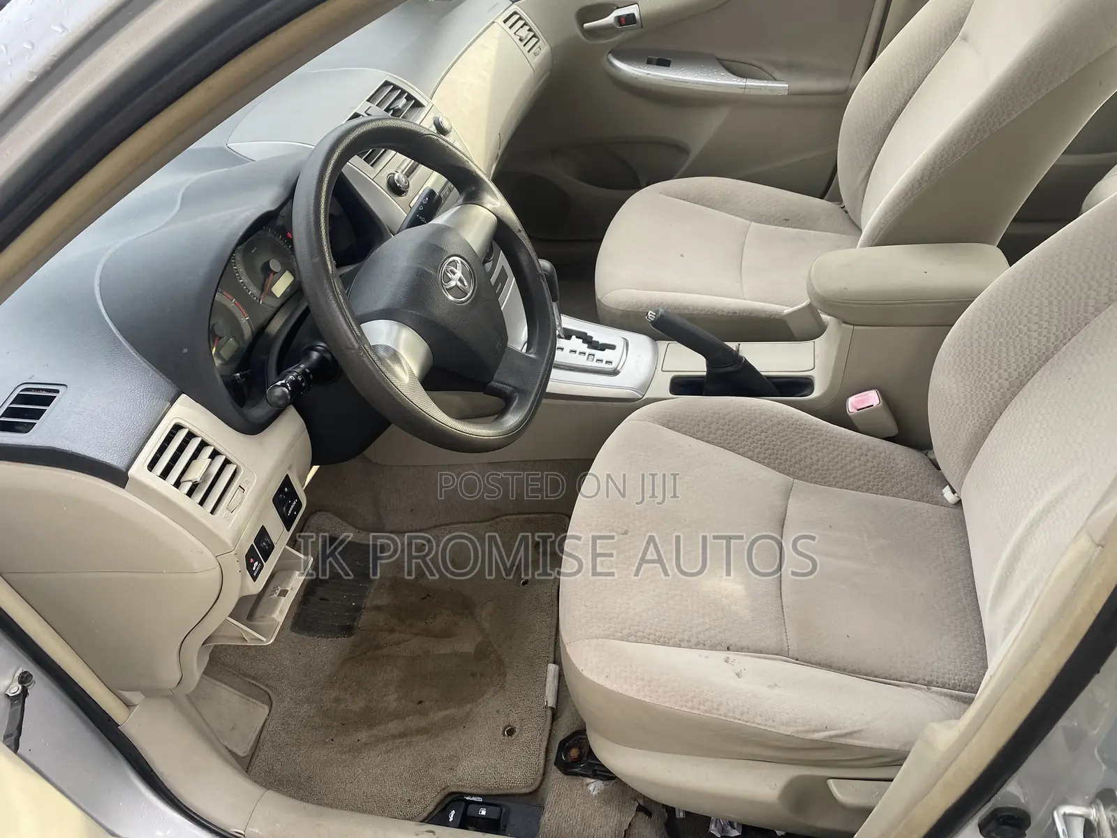 Toyota Corolla 2013 Silver