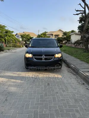 Dodge Caravan 2012 Gray