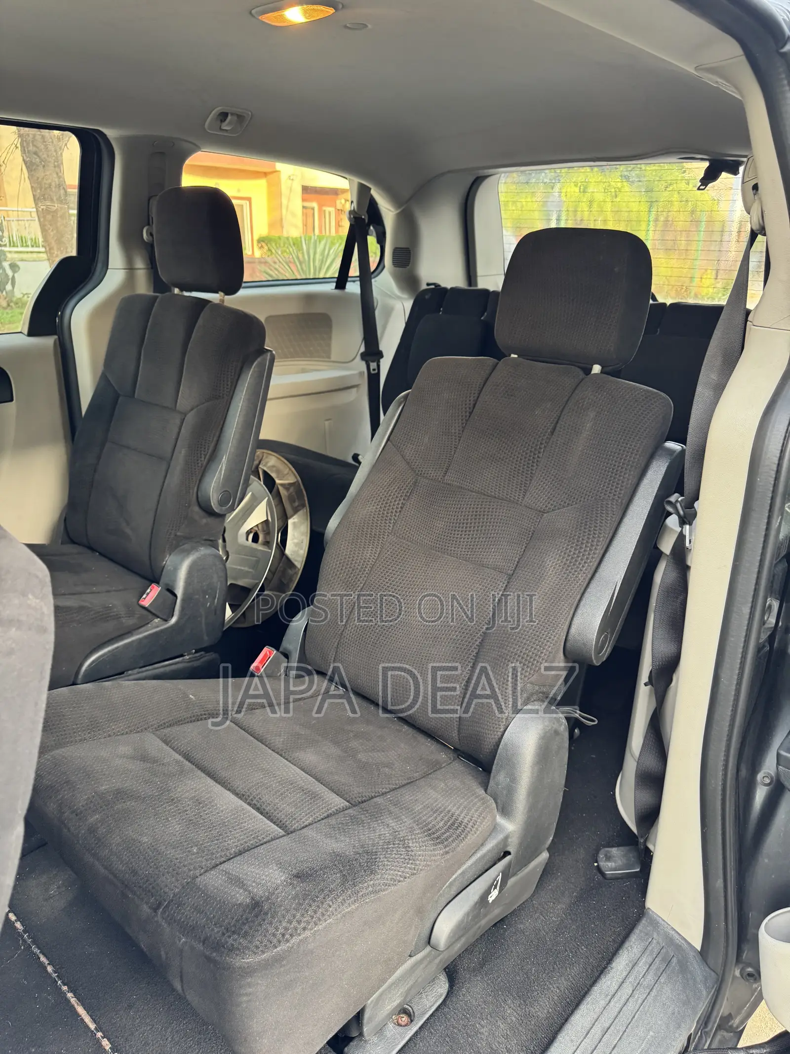Dodge Caravan 2012 Gray