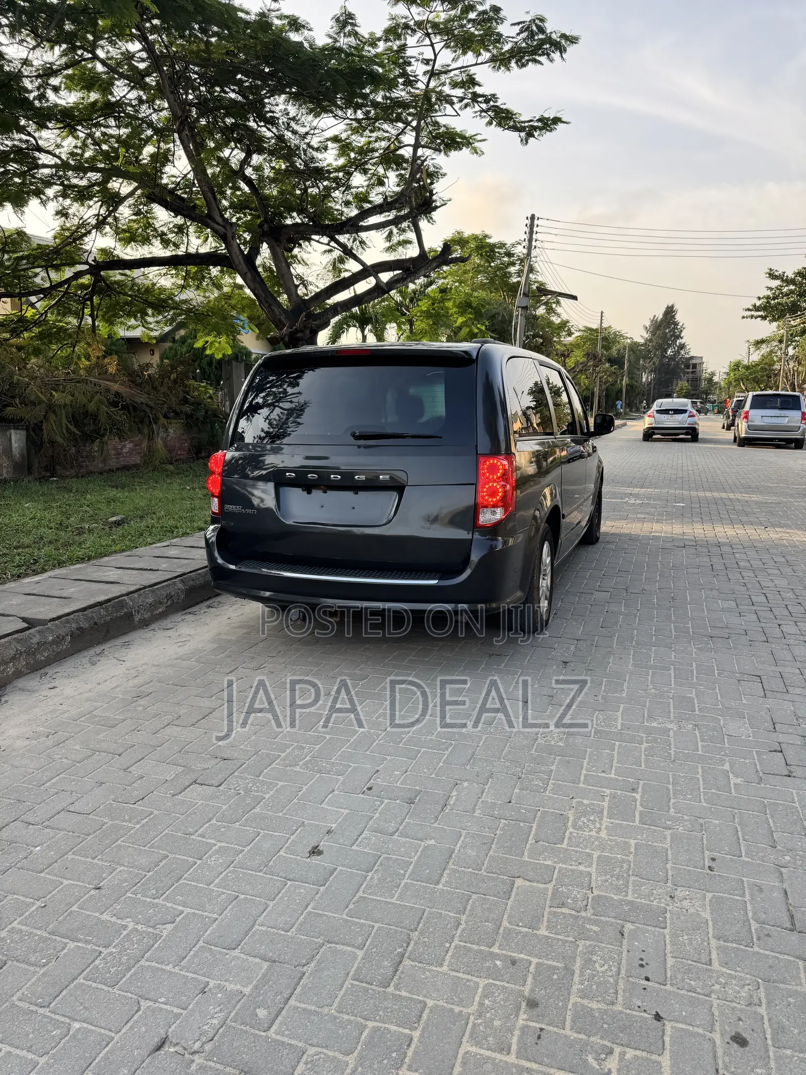 Dodge Caravan 2012 Gray