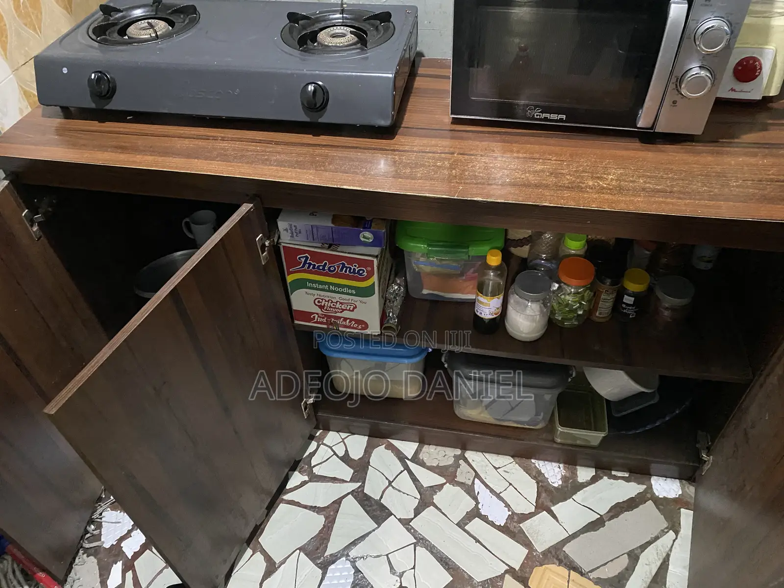 Functional and Cute Kitchen Cabinet