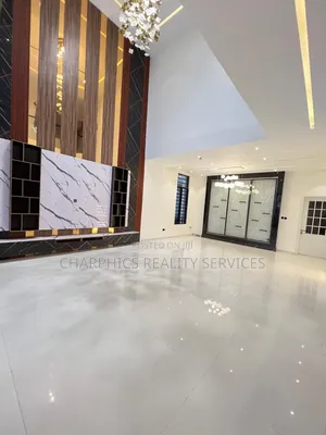 5bdrm Duplex in Lekki Phase 2 for sale