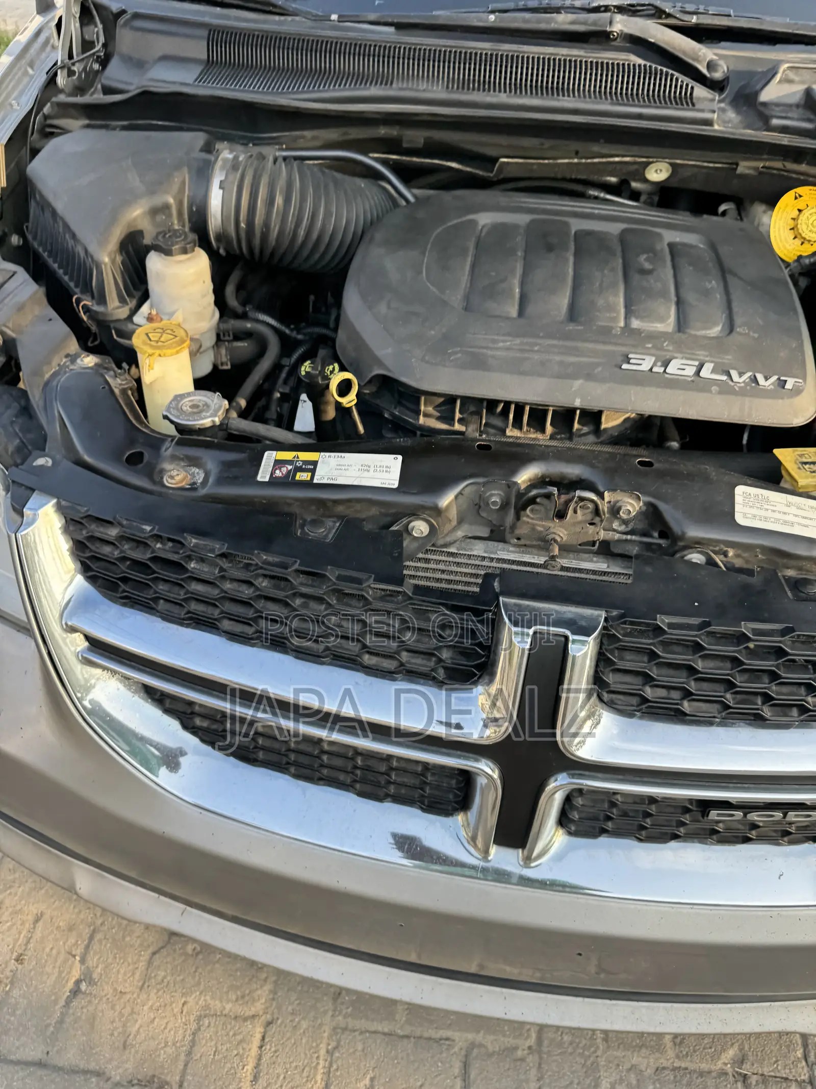 Dodge Caravan 2016 Silver