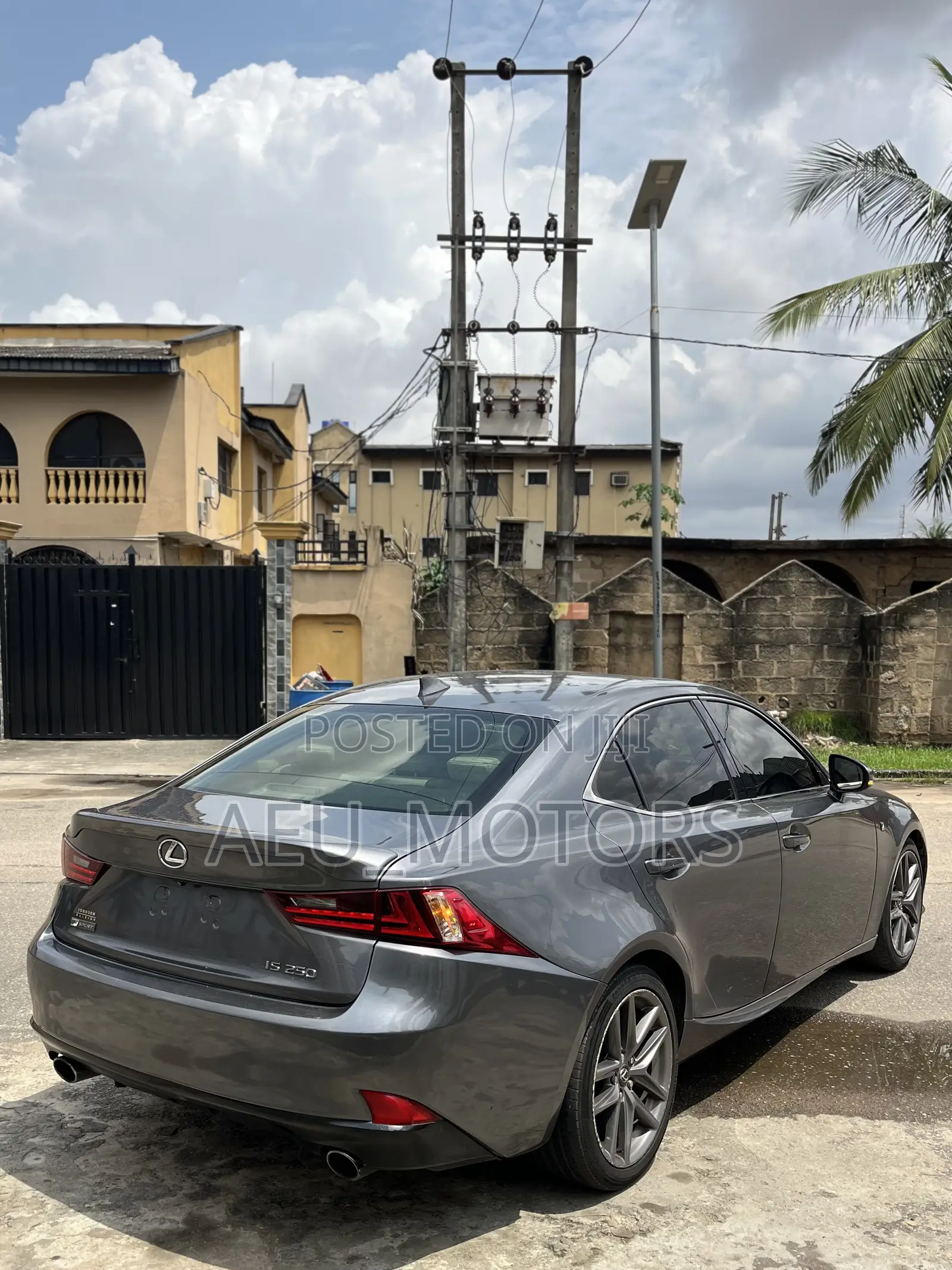 Lexus IS 2015 Gray