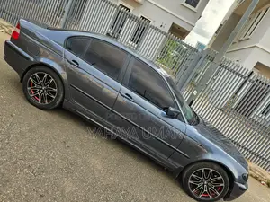 BMW 3 Series 2005 Gray