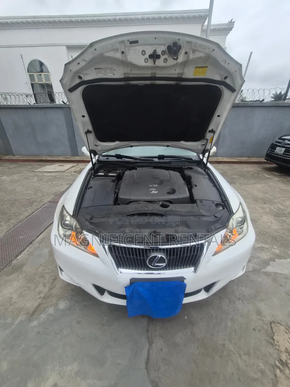 Lexus IS 2012 White