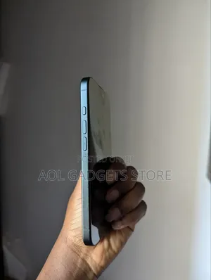 Apple iPhone 16 128 GB Black