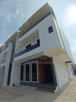 4bdrm Duplex in Guzape District for rent