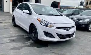 Hyundai Elantra GT 2013 White