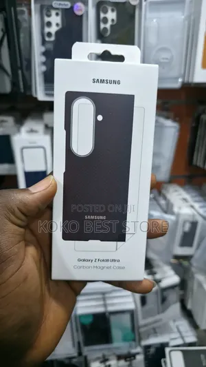Galaxy Z Fold 8 Ultra CarbonMagnet Case