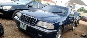Mercedes-Benz C220 2005 Blue