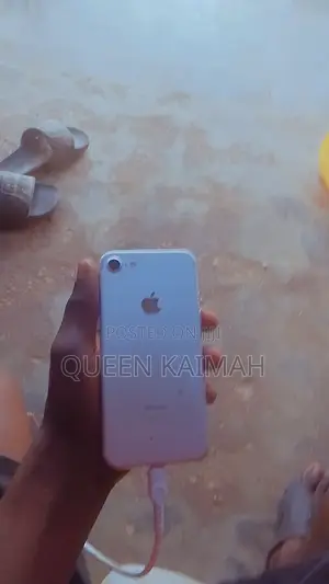 Apple iPhone 7 32 GB