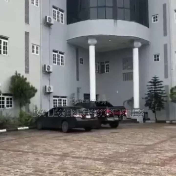 Functional Hotel for Sale in Gra