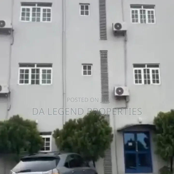 Functional Hotel for Sale in Gra