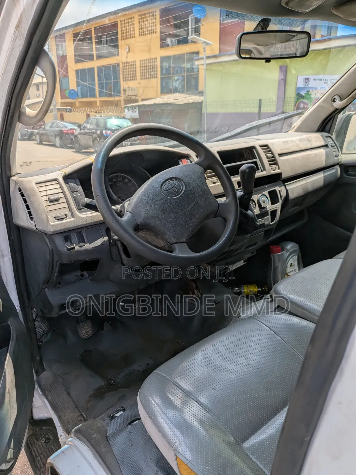 Toyota HiAce 2008 White