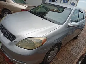 Toyota Matrix 2004 Silver