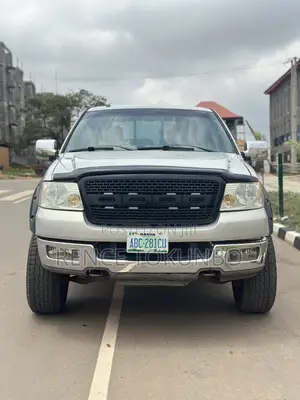 Ford F-150 Lariat 2010 Gray