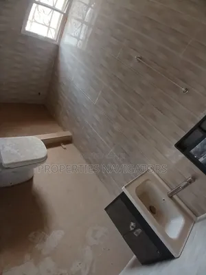5bdrm Duplex in Guzape District for rent