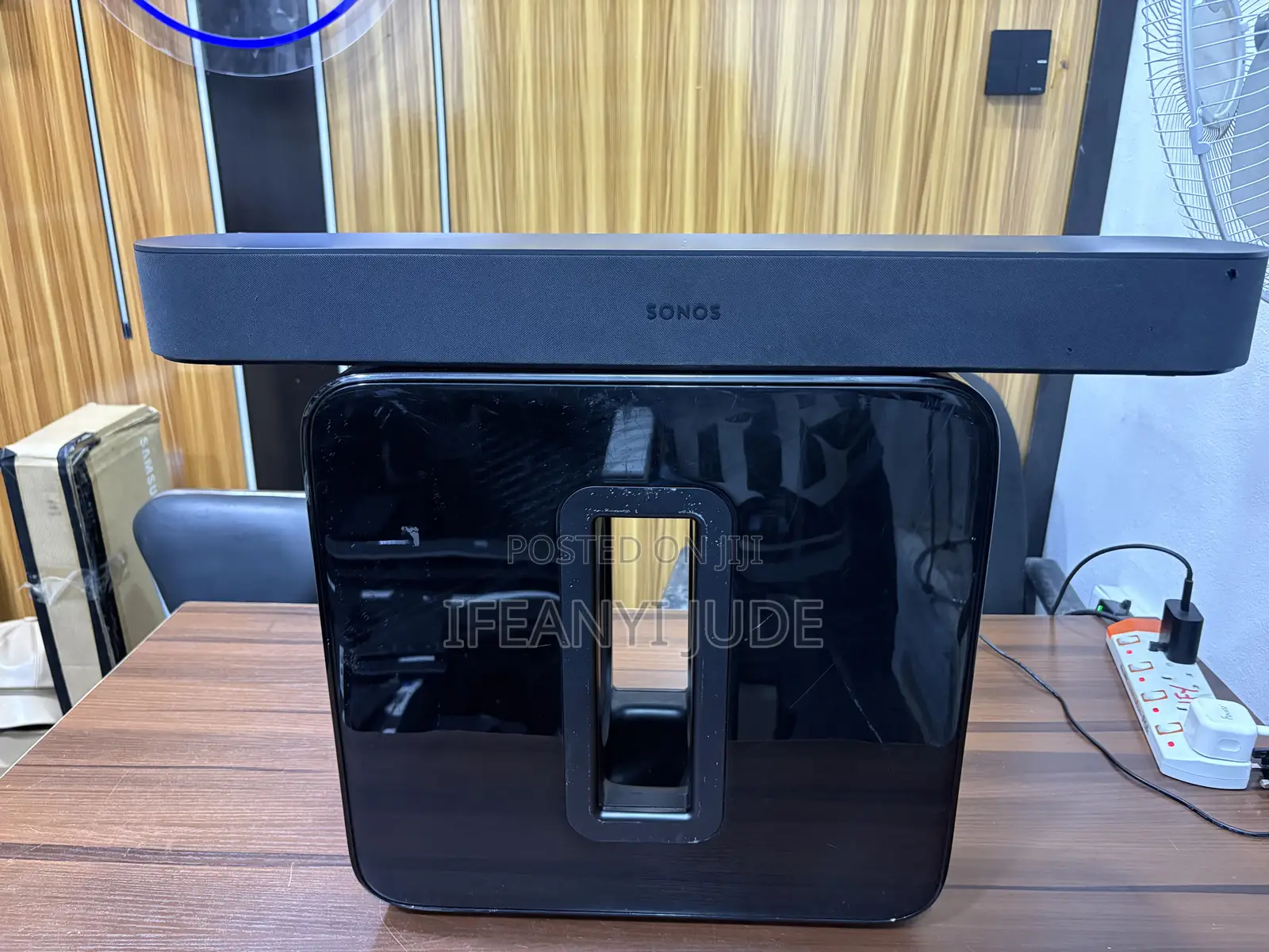 Sonos Beam 2)