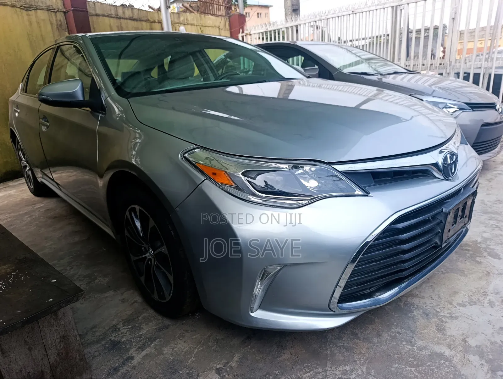 Toyota Avalon 2016 Silver