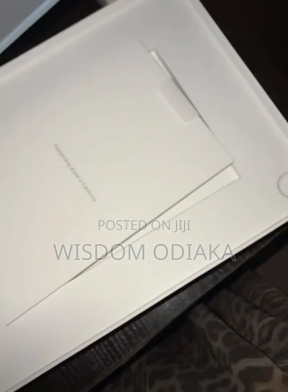 New Apple iPad (2025) 128 GB Blue