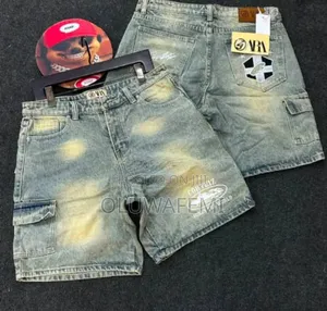 Luxury Mens Short Baggy Jeans