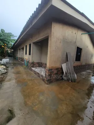 Furnished Mini Flat in Ayobo for rent