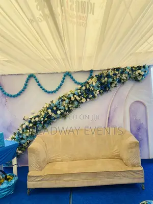 Elegant Marriage Introduction (Mo-Mi-Mo) Decoration Services