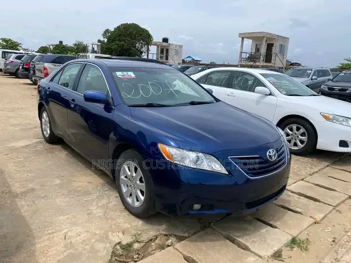 Toyota Camry 2012 Blue