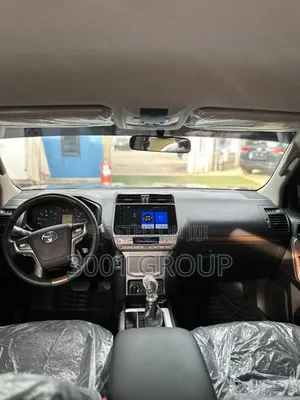 Toyota Land Cruiser Prado 2022 Black