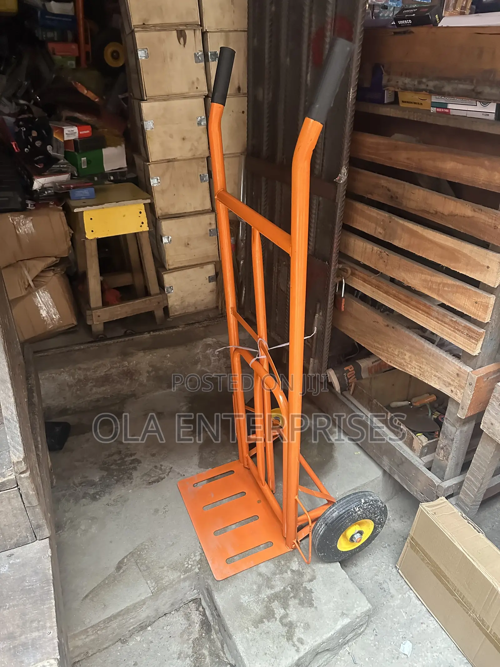 Heavy-Duty Foldable Hand Truck