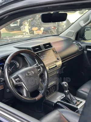 Toyota Land Cruiser Prado 2023 Blue