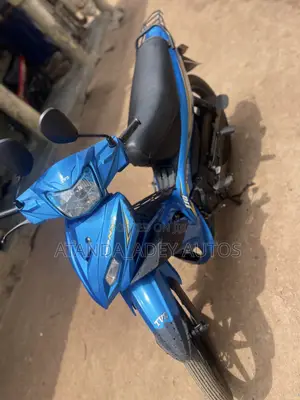 TVS Neo NX 2025 Blue