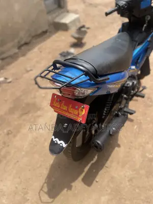 TVS Neo NX 2025 Blue