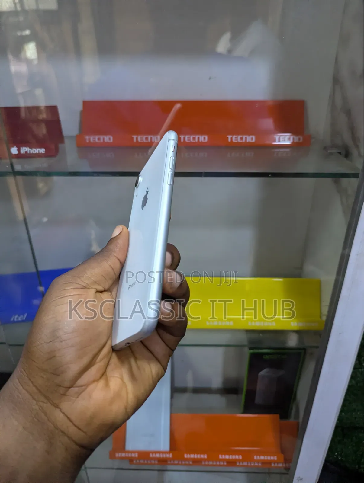 Apple iPhone XR 256 GB White