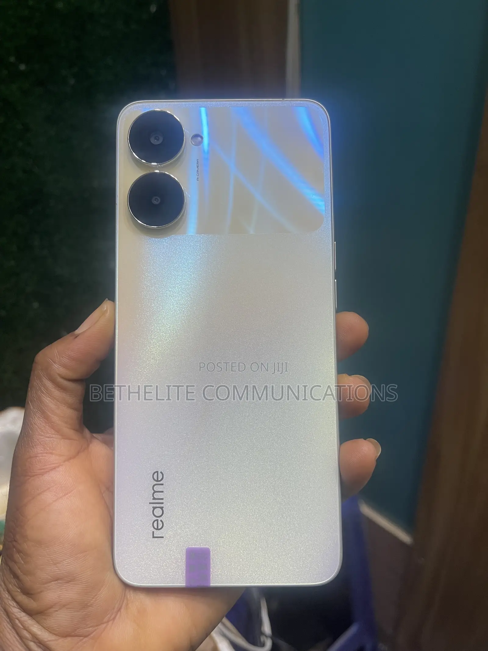 Realme V30 128 GB Gold