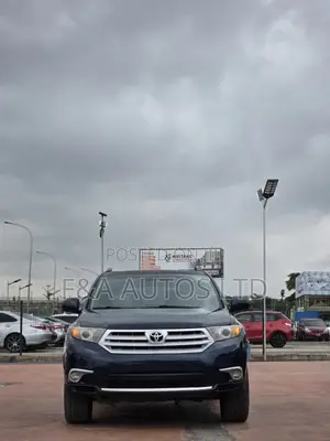 Toyota Highlander 2013 Blue