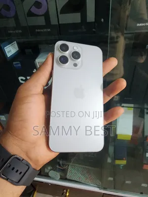 Apple iPhone 15 Pro Max 512 GB Gray