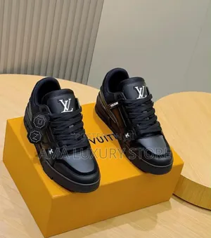 Louis Vuitton Luxury Men Sneakers – Comfortable, Durable Stylish
