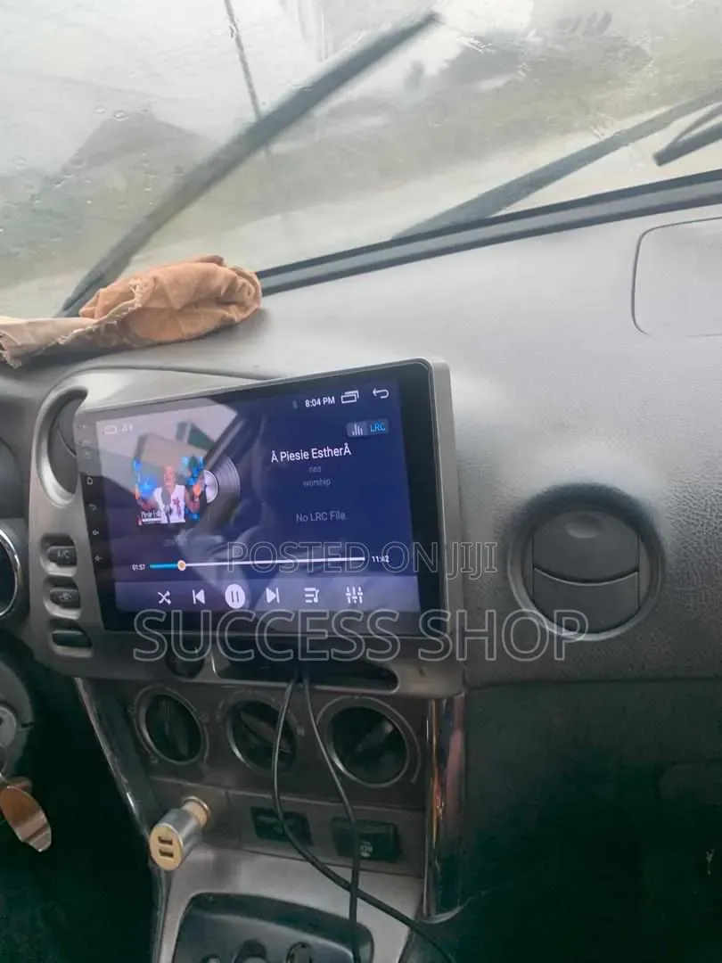 Toyota Matrix Android Player With Reverse Camera