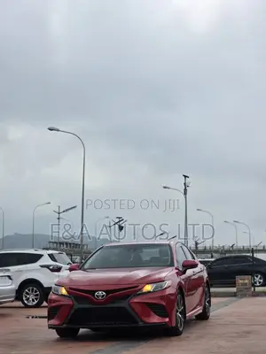 Toyota Camry 2019 Red