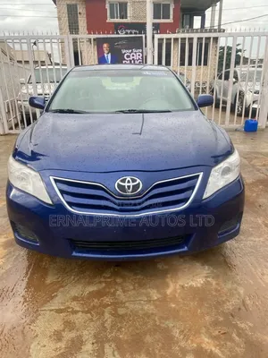 Toyota Camry LE 4dr Sedan (2.5L 4cyl 6AM) 2010 Blue